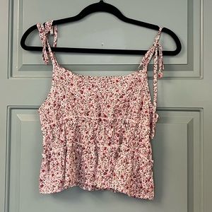 Flower strapped top